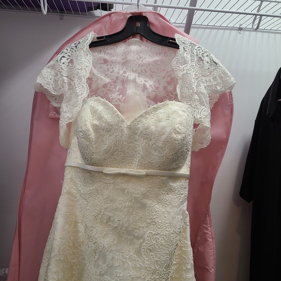 Wedding Dress NWT Size 10 Ivory - Picture 6 of 9